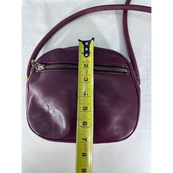 Vintage Etienne Aigner burgundy Crossbody Leather Camera Bag Style Purse Brass - Picture 6 of 10